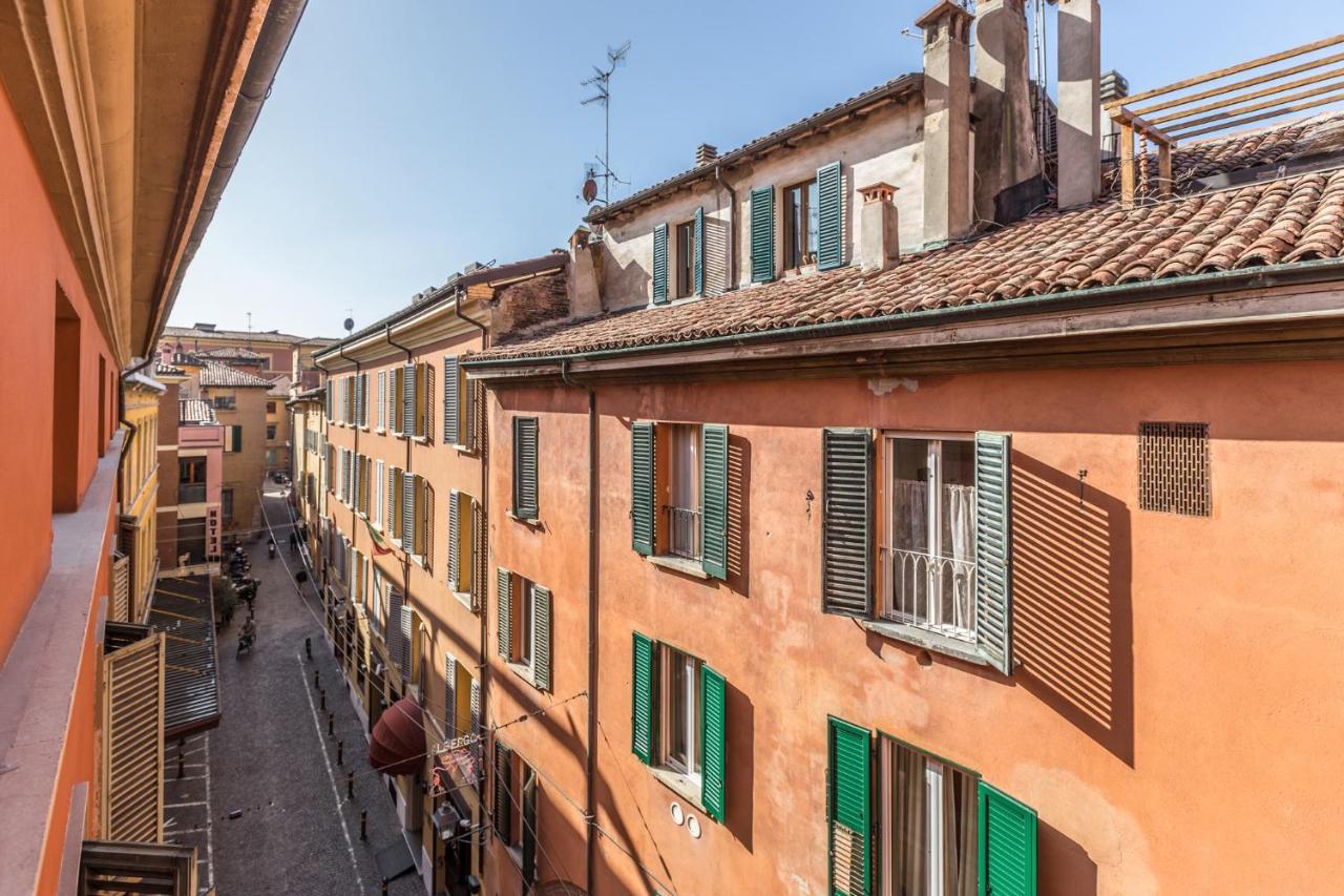 De' Fusari, Bologna By Short Holidays Ngoại thất bức ảnh